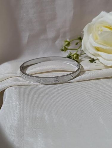 Pulseira bracelete prateado cartier steel