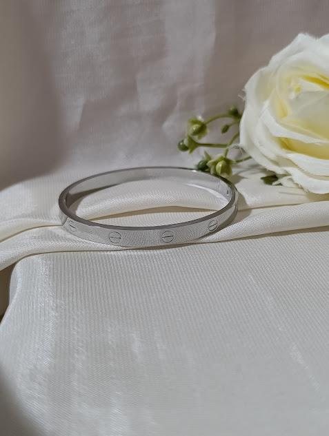 Pulseira bracelete prateado cartier steel