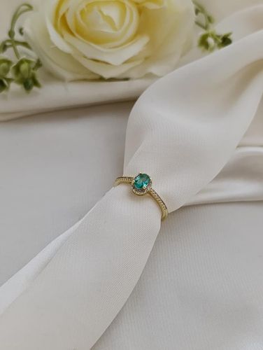 Anel ouro oval verde claro20