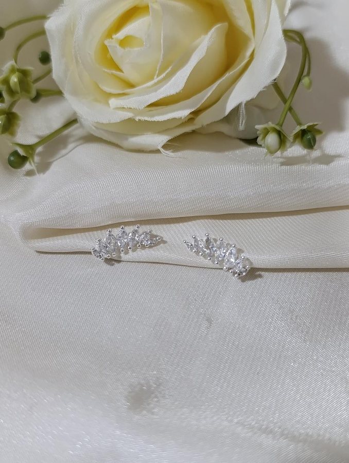 Brinco prata earcuff sem tarraxa